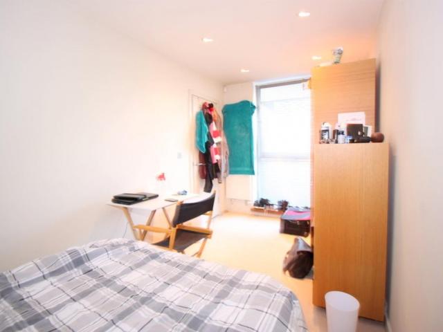 Room for rent in Barnsbury, Greater London