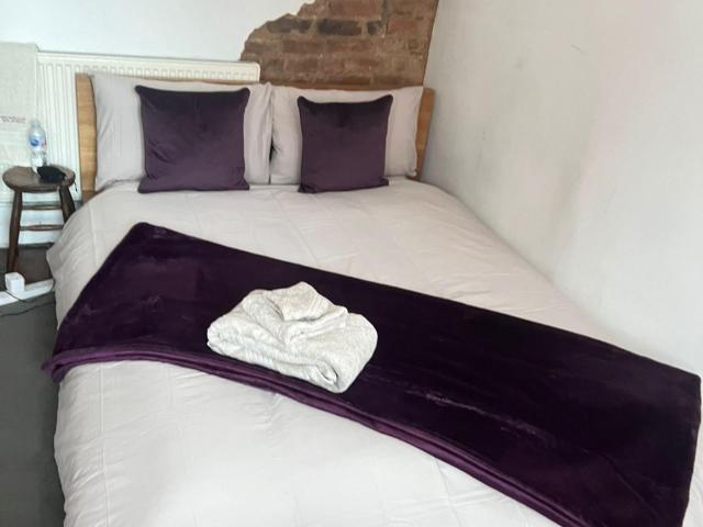 Room for rent in Moss Side, Georgia