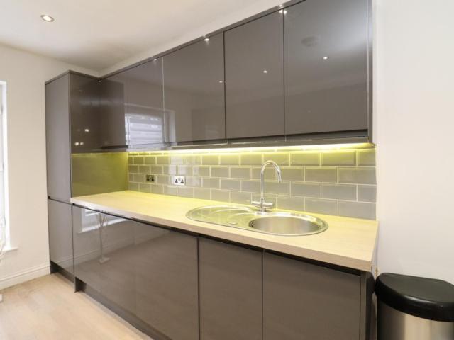 Room for rent in London Borough of Ealing, Greater London