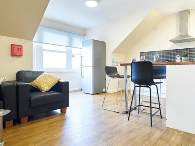 Room for rent in Chorlton-on-Medlock, Georgia