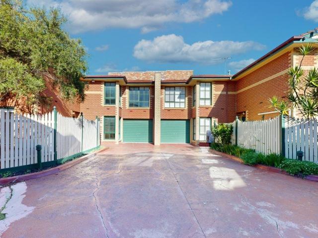 Townhouse for rent in Camerons Creek, Victoria