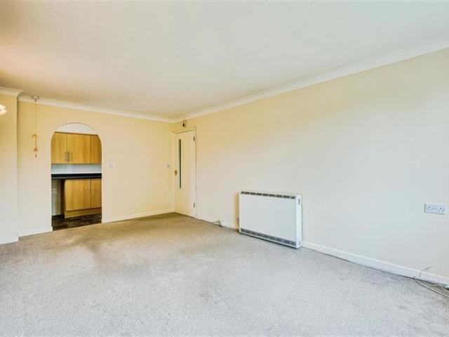 House for rent in Hockley, Poynton