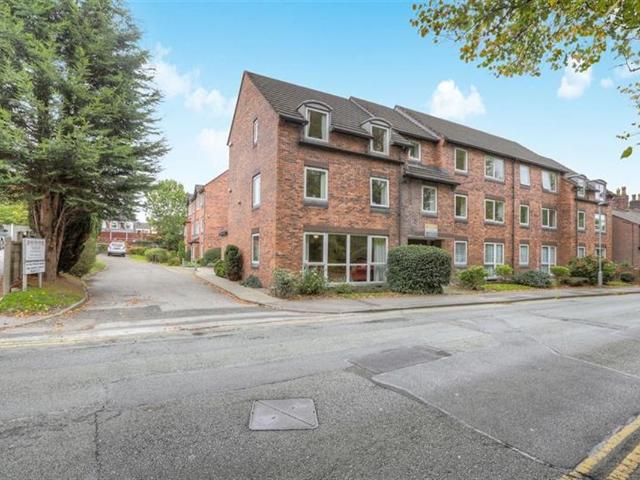 House for rent in Hockley, Poynton