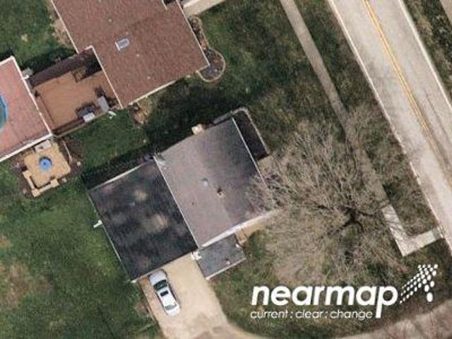 House for sale in Erie