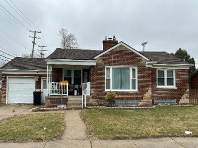 House for sale in Roseville, Michigan