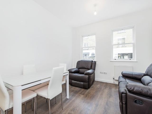 Apartment for rent in Paddington, Greater London