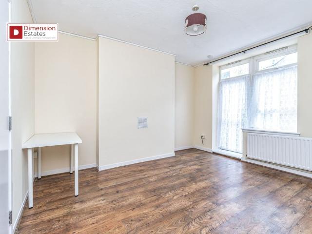 Apartment for rent in Homerton, Greater London