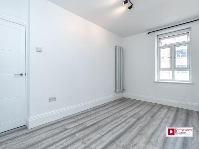 Apartment for rent in Homerton, Greater London