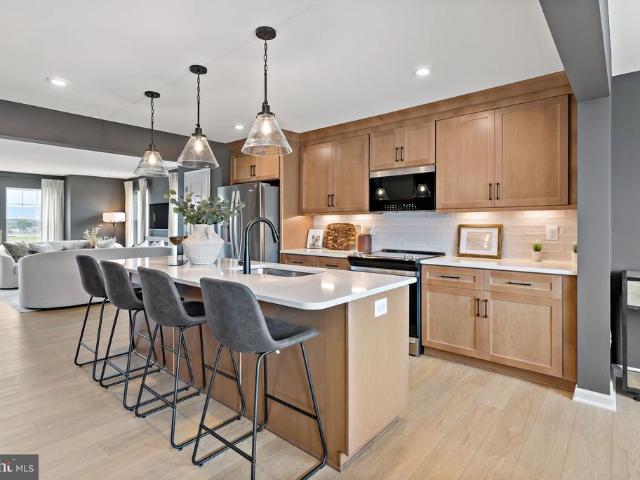 Townhouse for sale in Bunker Hill, West Virginia