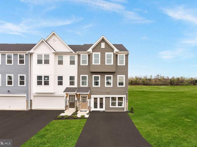 Townhouse for sale in Inwood