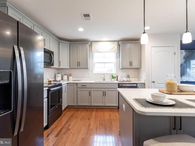 House for sale in Bunker Hill, West Virginia