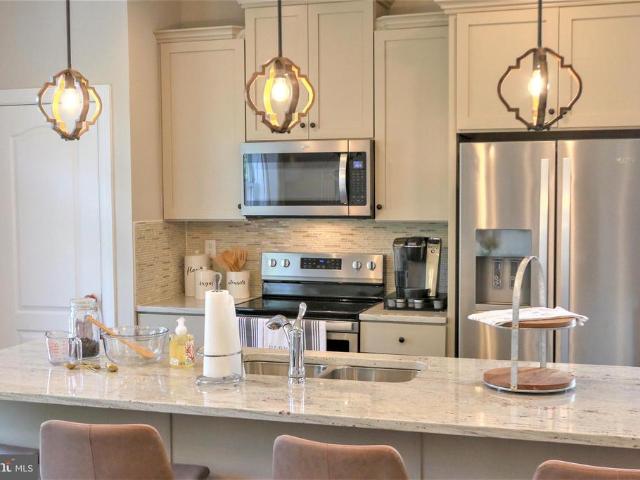 Townhouse for sale in Falling Waters, West Virginia