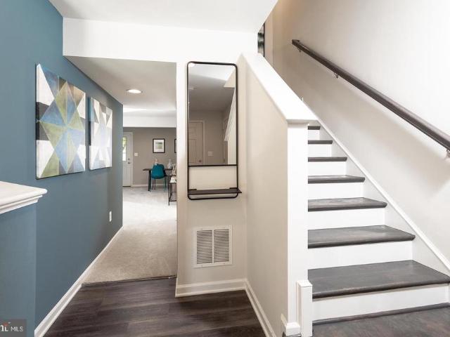 Townhouse for sale in Falling Waters, West Virginia