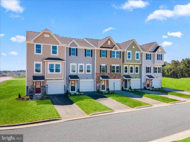 Townhouse for sale in Charles Town, West Virginia