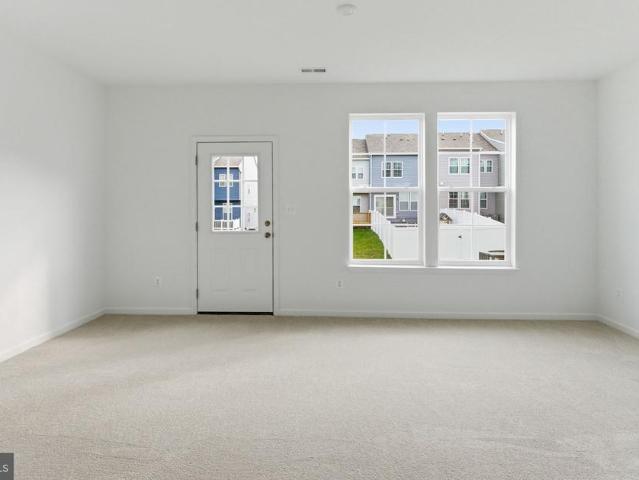 Townhouse for sale in Charles Town, West Virginia