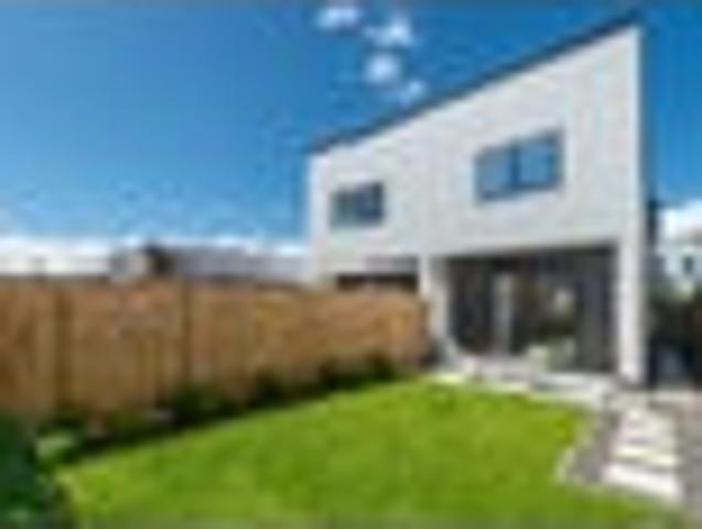 Townhouse for sale in Howick