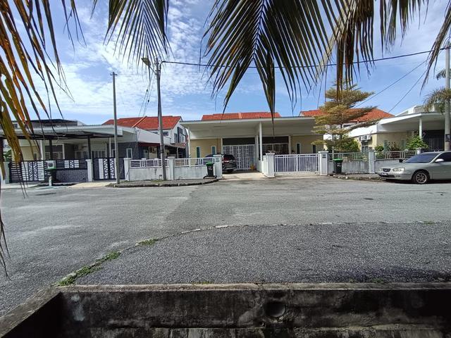 Residential House for sale in Kuala Kedah, Kedah