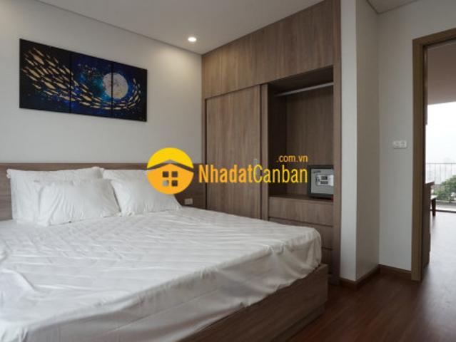 Nhà mặt phố bán