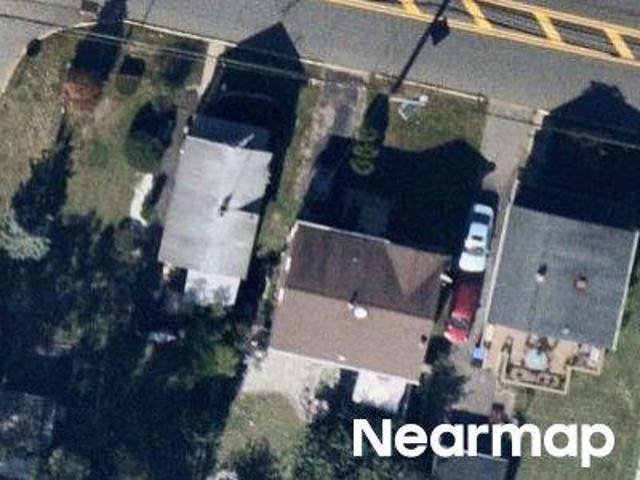 House for sale in Avenel, New Jersey