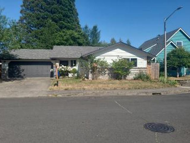 House for sale in Salem