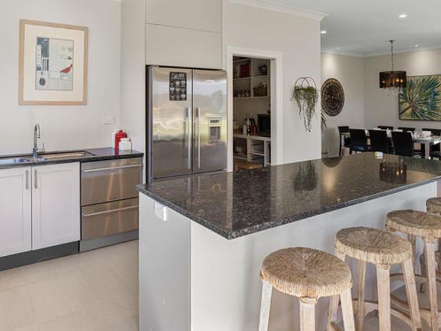 Property for rent in Omokoroa, Bay Of Plenty