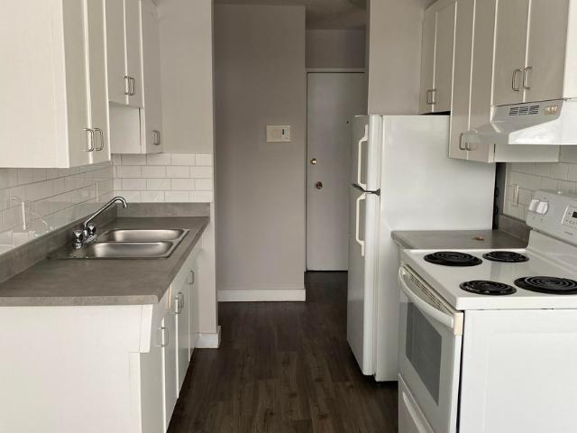 Apartment for rent in Wedgewood, Alberta