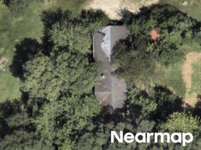 House for sale in Elm City