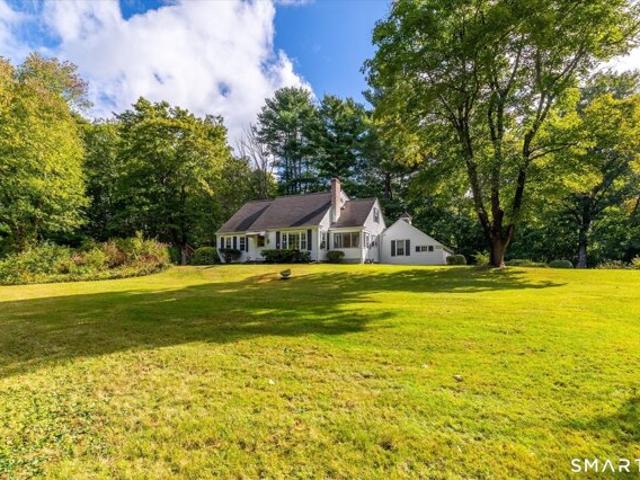 House for sale in Ballouville, Killingly