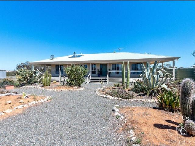 Cottage for sale in Cambrai, Mid Murray Council