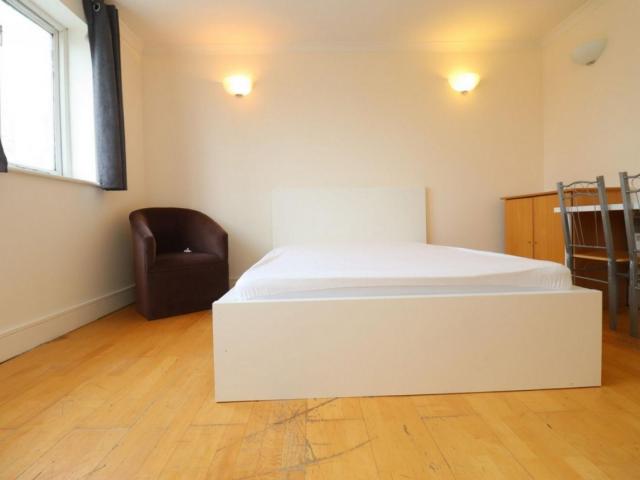 Room for rent in Ocean Estate, Stepney