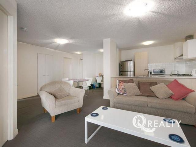 Apartment for rent in Toombul, Queensland