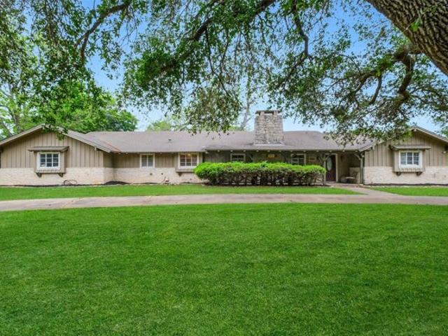 House for sale in Simonton, Texas