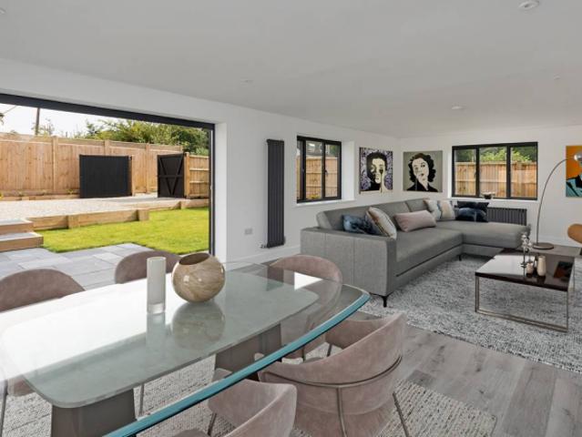 House for rent in Honey Hill, Canterbury