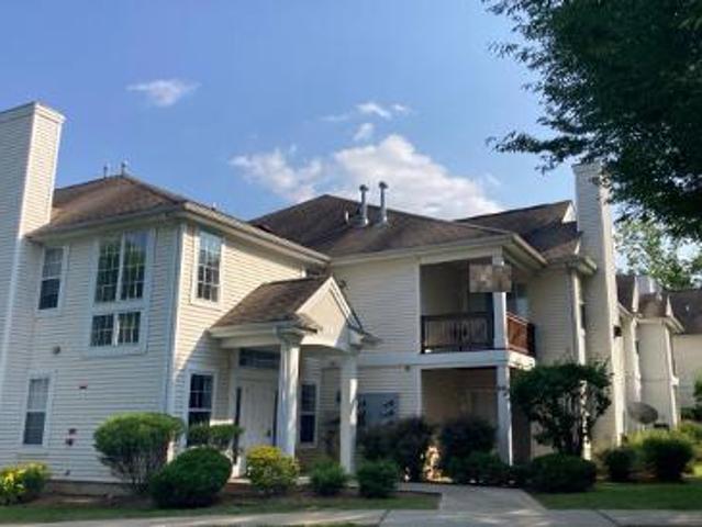 Condo for sale in Stewartsville