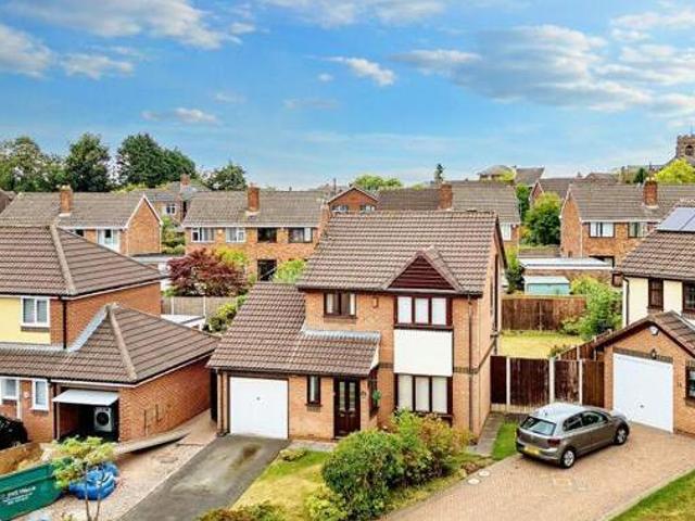 House for sale in Widnes