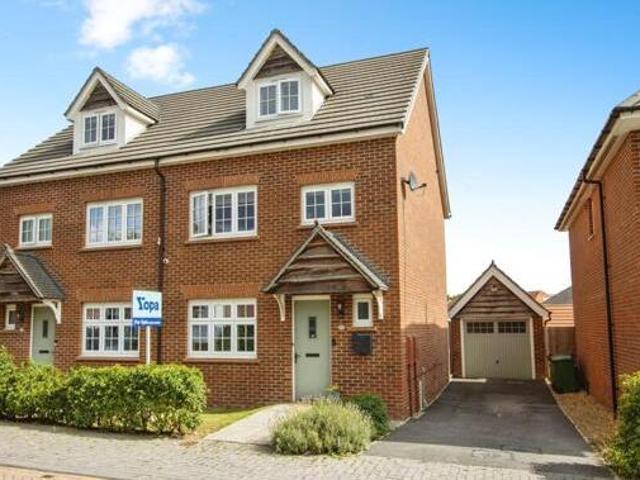 House for sale in West Yorkshire