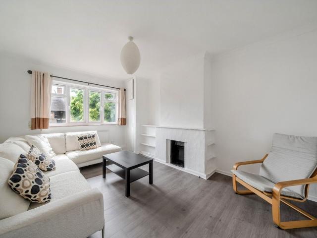 Apartment for rent in Clapham Junction, Greater London