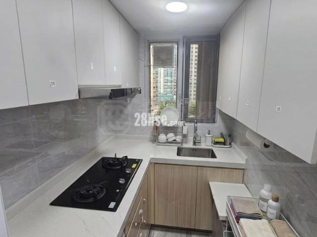 位於 荔枝角 Lai Chi Kok, 香港 Hong Kong, 提供 出售 的 公寓