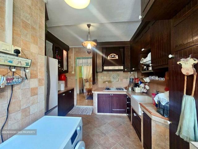 Detached House for sale in 05 South West