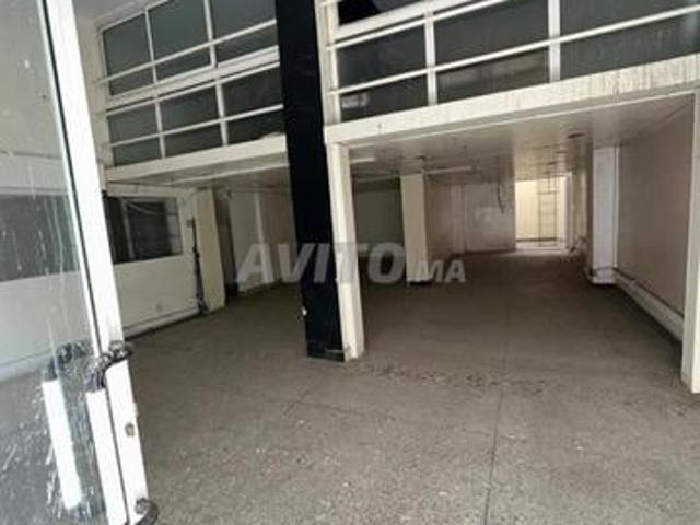 Local commercial location à Anfa, Gharb-Chrarda-Beni Hssen