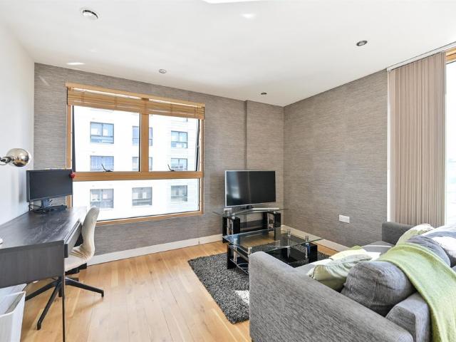 Apartment for rent in Reading