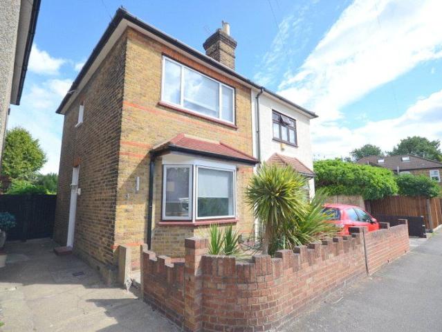 House for rent in Rush Green, Greater London