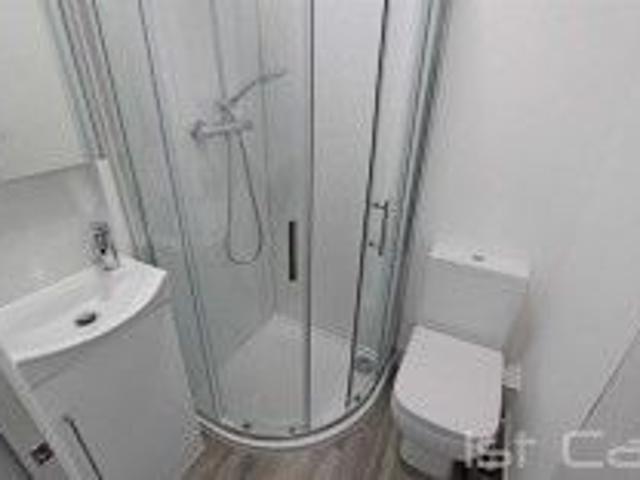 Room for rent in Kursaal Estate, Alton Barnes