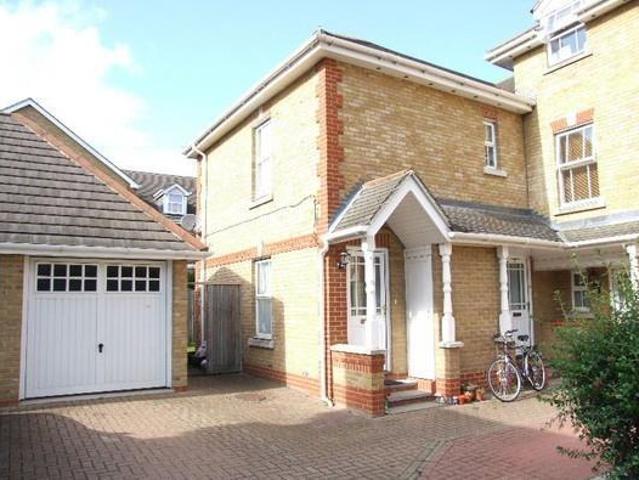 Apartment for rent in London Borough of Hounslow, Spring Grove