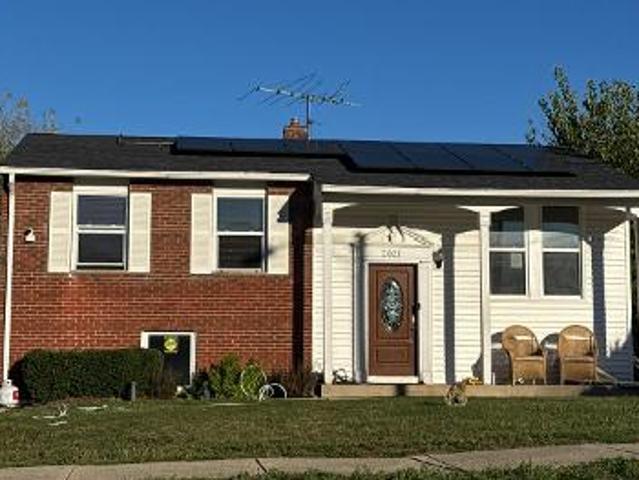 House for sale in Great Lakes, Illinois