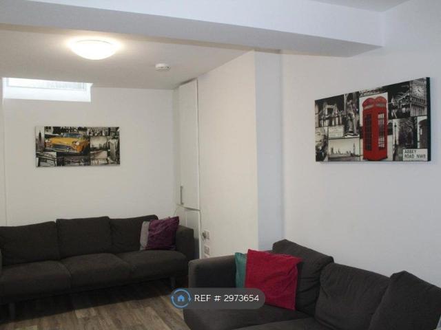 Room for rent in Phippsville, Northampton