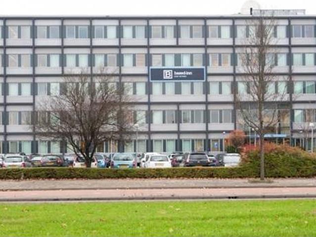 Bedrijfspand te huur in Tussenwater, Hoogvliet
