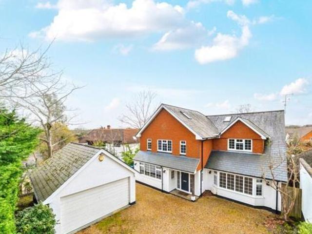 House for sale in Mayford, Woking