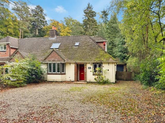 House for rent in Hart, Hampshire