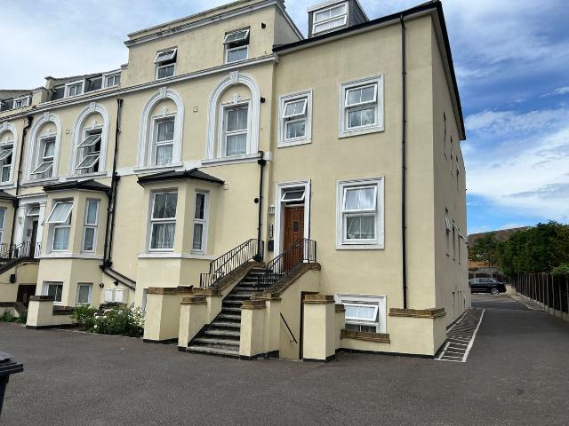 Apartment for rent in Surbiton, Greater London
